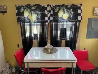 Fun little 2 Room cabin in Pelkie with WiFi access.