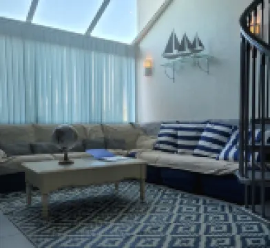 L'Entre Vagues (100m from the beach)