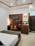The Rai’S Palace - Hotel and Banquet Hotels in Bharkundl