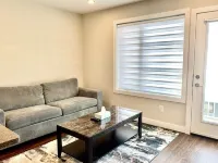 Modern & Luxurious Private Suite in Regina