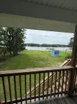 River Vibes Only - Golf Near By