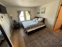 Charming 3-bedroom lake house with the best location in Conneaut Hotels in Conneaut