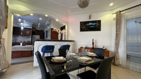 Résidence Tchinda Meli Отели в г. Дуала