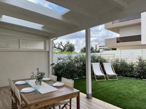 Charming 1-bedroom apartment in delightful Monopoli with AC, WiFi and garden