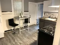 Home Away From Home - CoMfy & Private 1 Bedroom ! Hotels in City of Orange