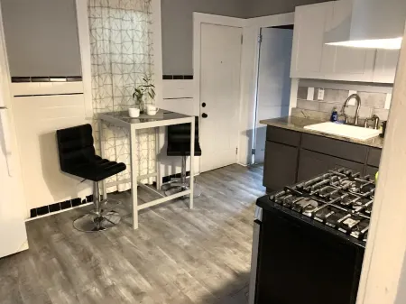 Home Away From Home - CoMfy & Private 1 Bedroom !