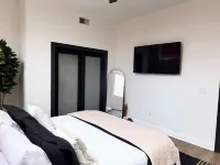 Stay in heart of Johnson City - Urban Loft