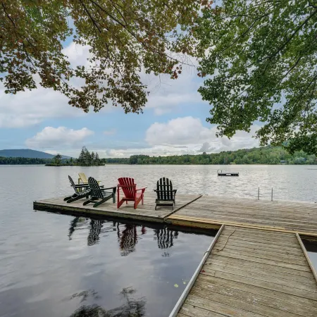 Lakefront Paradise Near Okemo and Killington