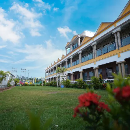 Sweet Dream Beach Resort !! 50 Meter from Beach !!