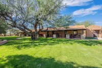 Woodland Rd 1882 Historic 12-acre ranch, Resort landscape views up to 30 ppl
