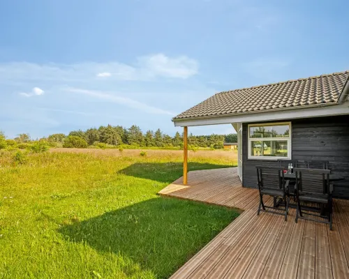 "Sulki" - 3.5km from the Sea Hotels in Frøstrup