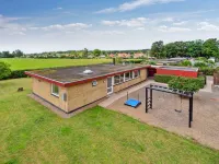 "Simon" - 1km from the sea Hotels in Ronne