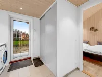 "Corina" - 850m to the Fjord