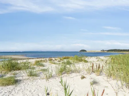 "Nilson" - 50m from the sea