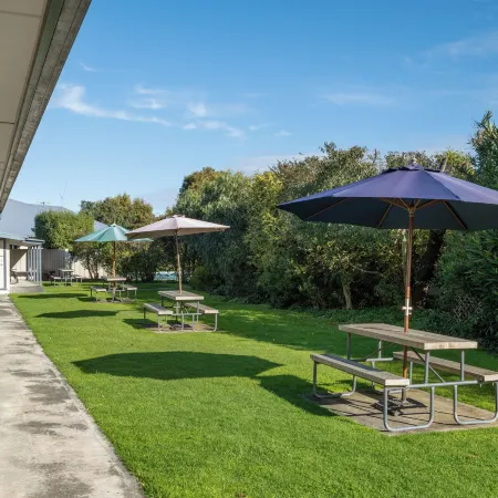Grove Park Motor Lodge