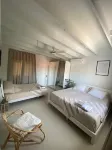Palm Beach VacaySuites - Coconut Suite - Top Floor - アパートメント