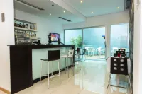 Hotel Santiago - ที่มีบาร์
