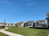 Luxurious 5 Bedroom Near Beach, Amenities Galore! Hotels in Millville