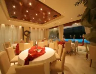 Mati Hotel