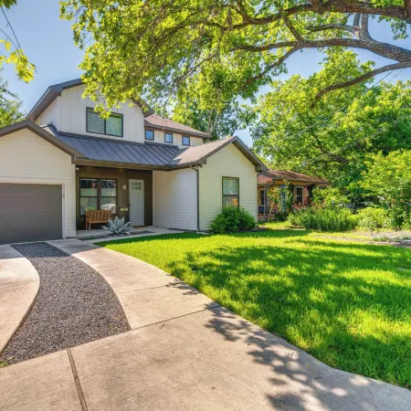 Spacious Austin Home: Near S Congress & Downtown!