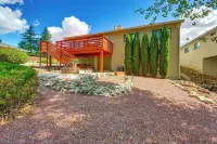 Pet-Friendly Prescott Home with Mountain-View Deck! - Cho phép mang theo thú cưng