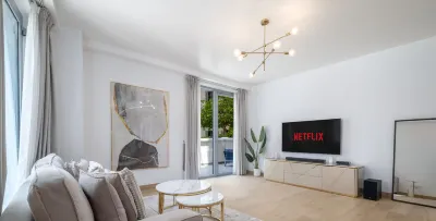 Lux the la Mer by the Sea Suite 4 Hotels in Jumeirah