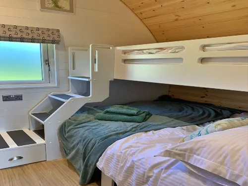 Glamping Pod in Yorkshire Wolds Countryside