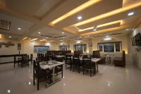 The Sky Imperial- Hotel Gopal Darshan