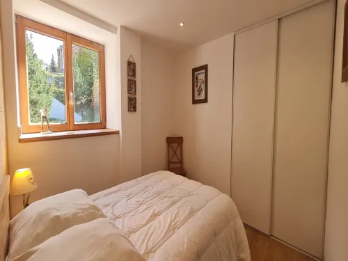 Spacious Chalet Near Ski Slopes