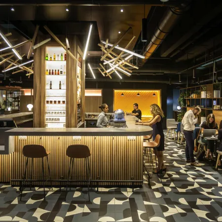 Ibis Strasbourg Centre Halles Отели рядом с достопримечательностью «Музей модернистского и современного искусства»