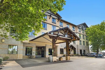 The Inn at GIG Harbor Отели в г. Растон