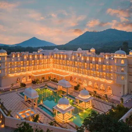 Wyndham Grand Udaipur Fateh Sagar Lake