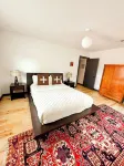 Ocotillo House: Centrally Located 3Bed/3Bath Home