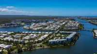 Broadwater on the Peninsula Hotels in Wurtulla