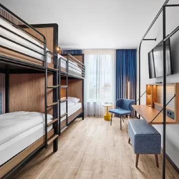 H2 Hotel Erfurt Отели рядом с достопримечательностью «Церковь Святого Андрея»