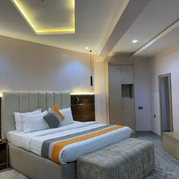 The Bridge Hotel