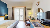 Lucy Hotel - 4-Star