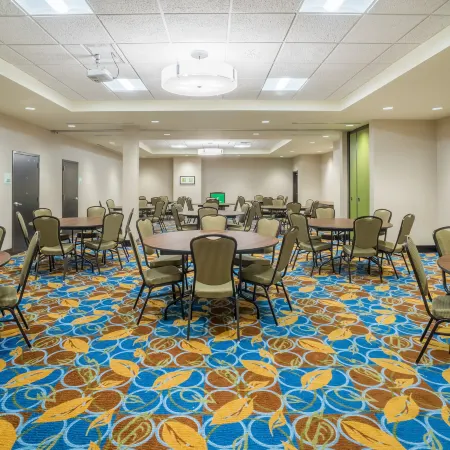 Holiday Inn TERRE HAUTE by IHG