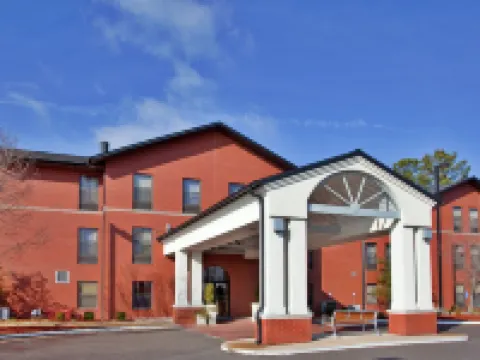 Holiday Inn Express & Suites BATESVILLE by IHG Hotels in Batesville
