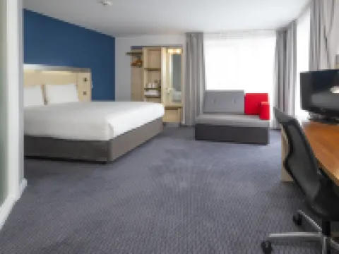 Holiday Inn Express SWINDON CITY CENTRE by IHG Hotels in Swindon