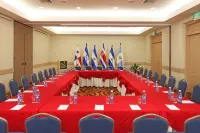 Quality Hotel Real Aeropuerto San Salvador Hotels in San Luis Talpa