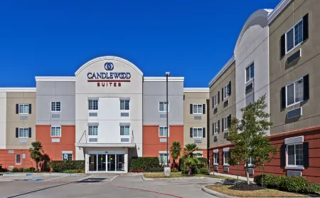 Candlewood Suites Pearland Отели в г. Перлэнд