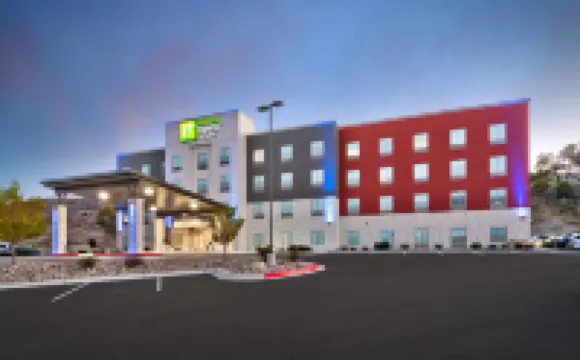Holiday Inn Express & Suites PRICE by IHG