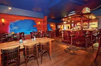 Fletcher Hotel Restaurant Heidehof - Bares