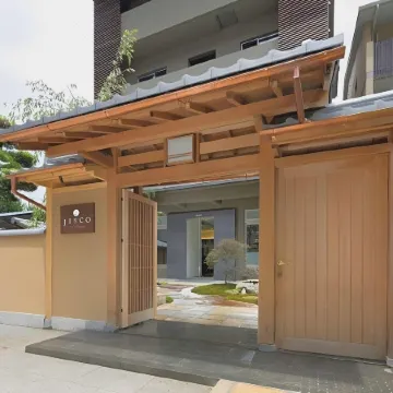 RESI STAY JISCO HOTEL KYOTO GOSHONISHI Отели рядом с достопримечательностью «Конгресс-центр KBS»