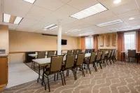 Best Western Kendallville Inn Hotels in Auburn