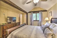 Private Guest House w/ Deck + Spectacular Views!