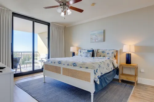 Beach Access and Boardwalk Condo in Dauphin Island - Beach