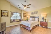 1 Block to Branson Strip: Condo w/ Views & Pool! -  Appartamenti vacanze