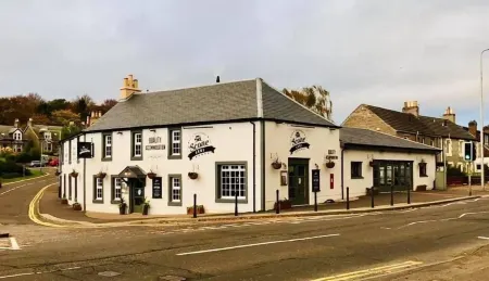 Scone Arms Hotel Отели в г. Скон